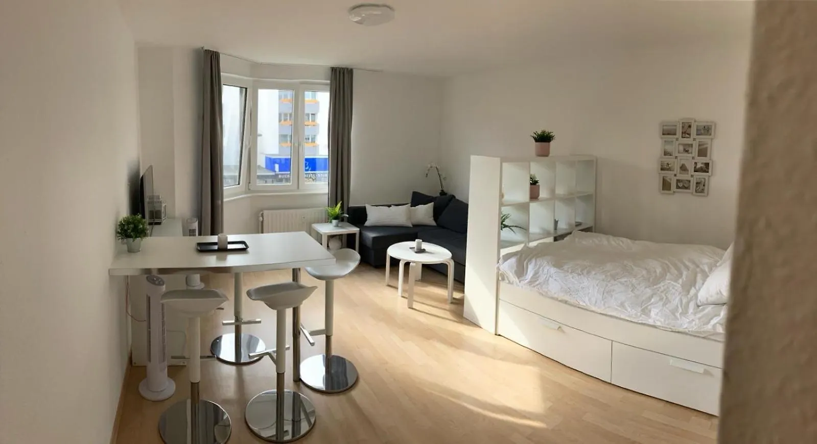 Bonbon Nerstr Vollstaendig Eingerichtetes Apartment Mit Parkplatz ケルン ドイツ